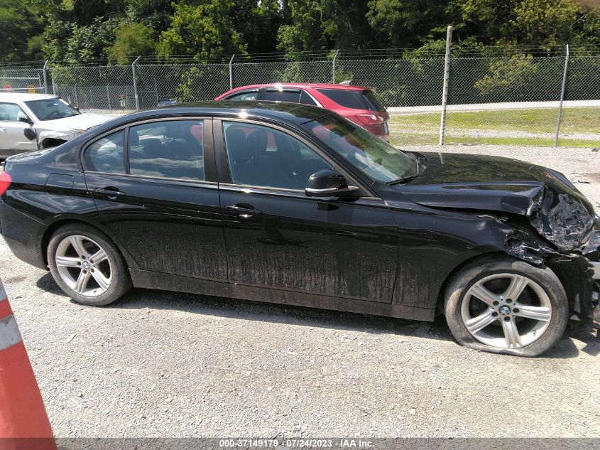 2013 BMW 3 SERIES 320I XDRIVE - WBA3C3C50DF982450