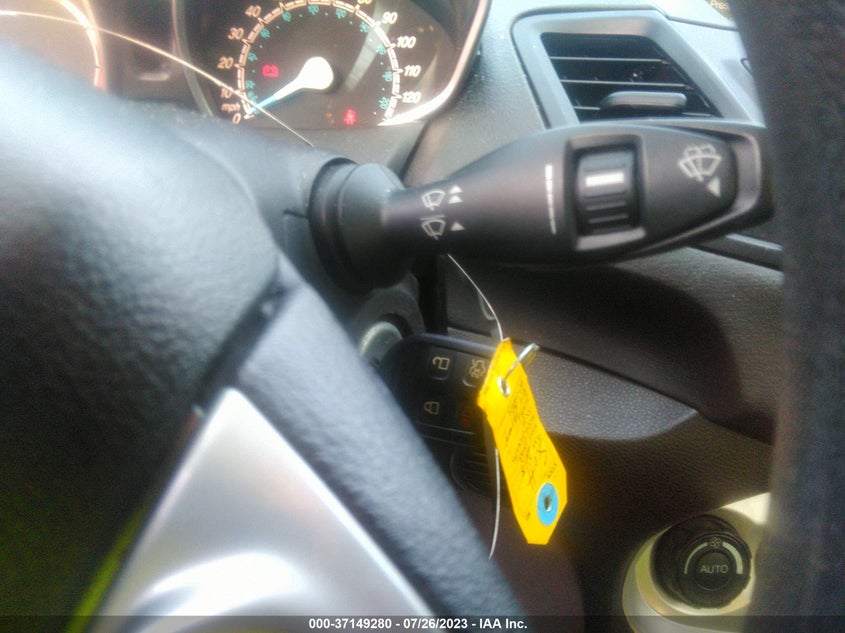 VIN 3FADP4BJ0JM119908 2018 FORD FIESTA SE
