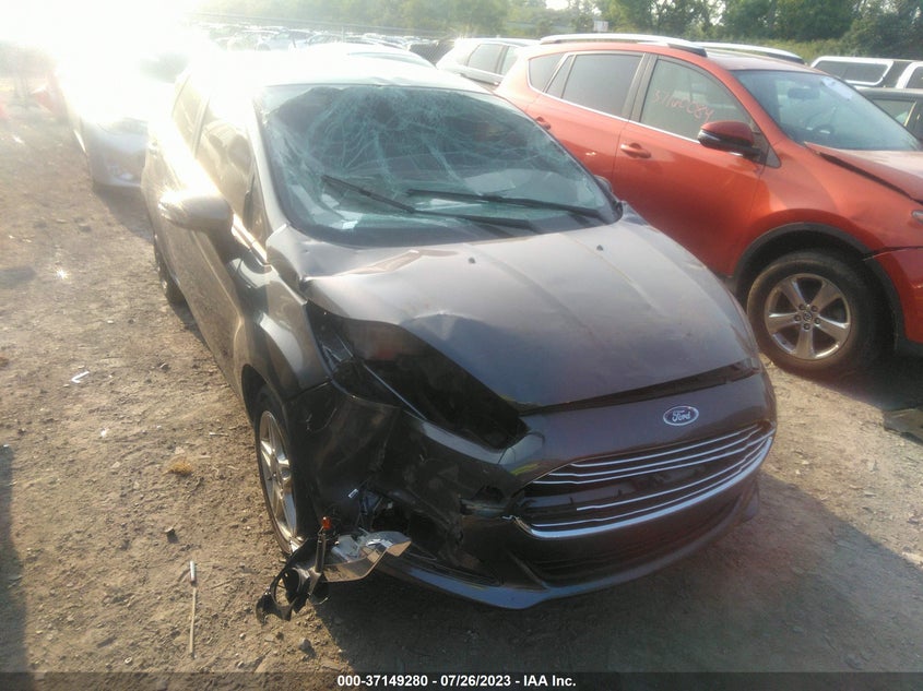 VIN 3FADP4BJ0JM119908 2018 FORD FIESTA SE