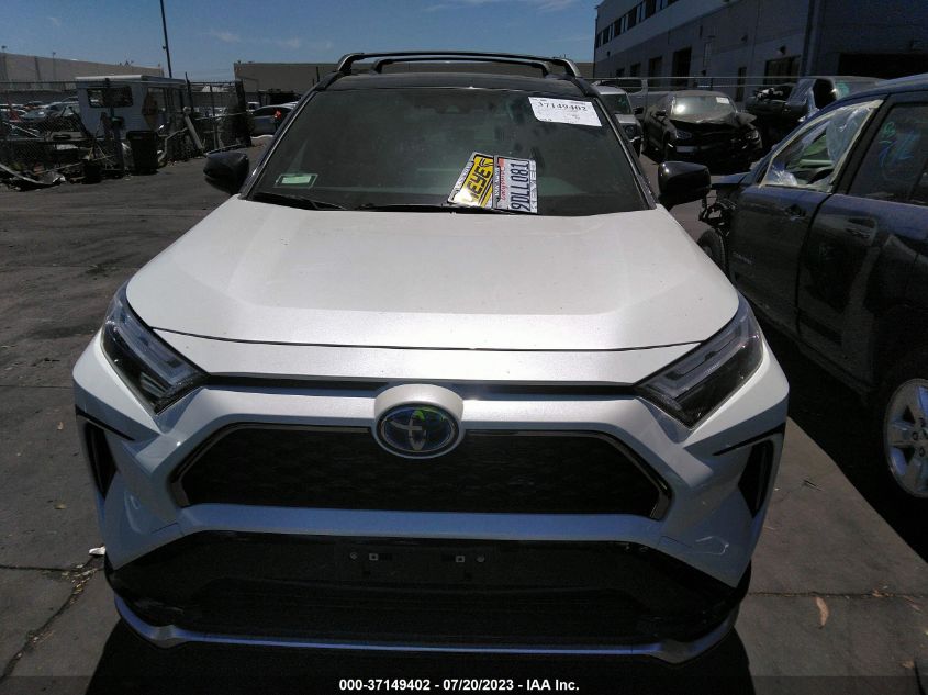 2022 TOYOTA RAV4 PRIME XSE - JTMEB3FVXND110171