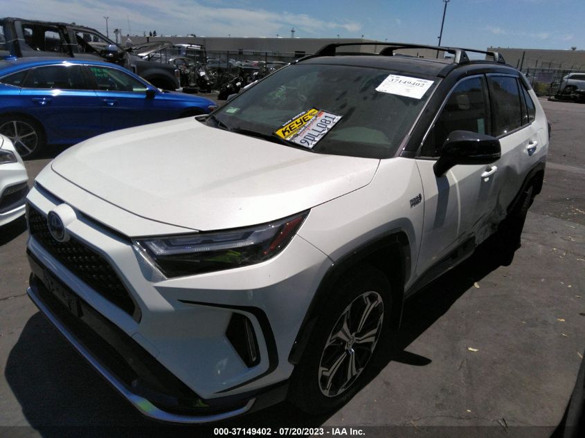 2022 TOYOTA RAV4 PRIME XSE - JTMEB3FVXND110171