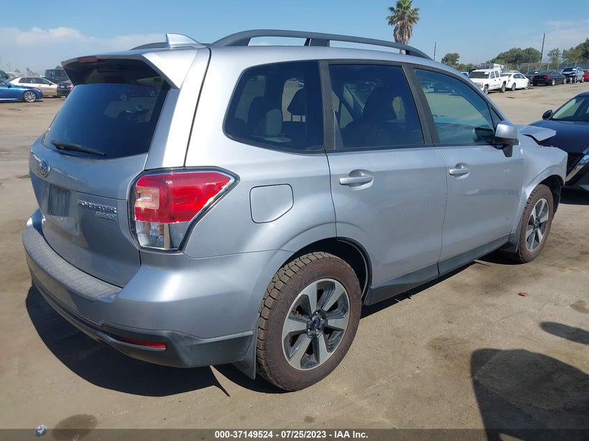VIN JF2SJAEC8HH415998 2017 SUBARU FORESTER PREMIUM