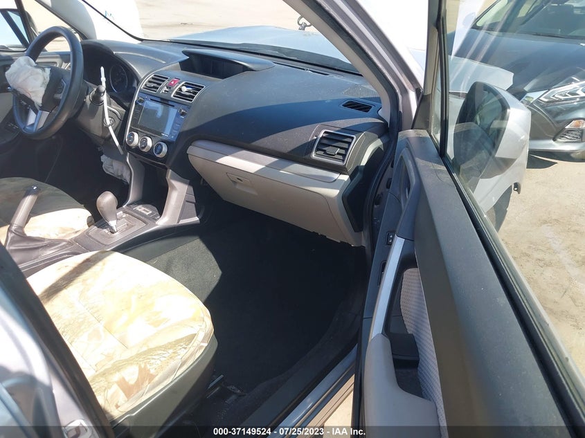 VIN JF2SJAEC8HH415998 2017 SUBARU FORESTER PREMIUM