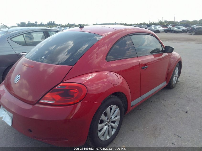 2015 VOLKSWAGEN BEETLE COUPE 1.8T FLEET EDITION - 3VWF17AT5FM640037