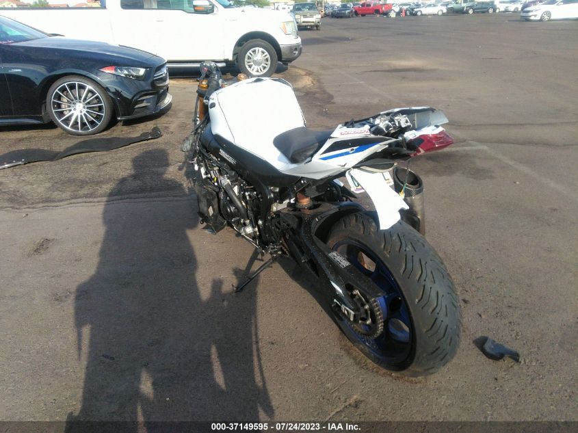 2023 SUZUKI GSX-R1000 R JS1DM11H1P7100118