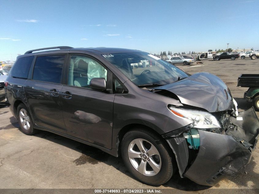 2018 TOYOTA SIENNA LE - 5TDKZ3DC6JS945019