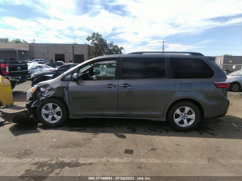2018 TOYOTA SIENNA LE - 5TDKZ3DC6JS945019