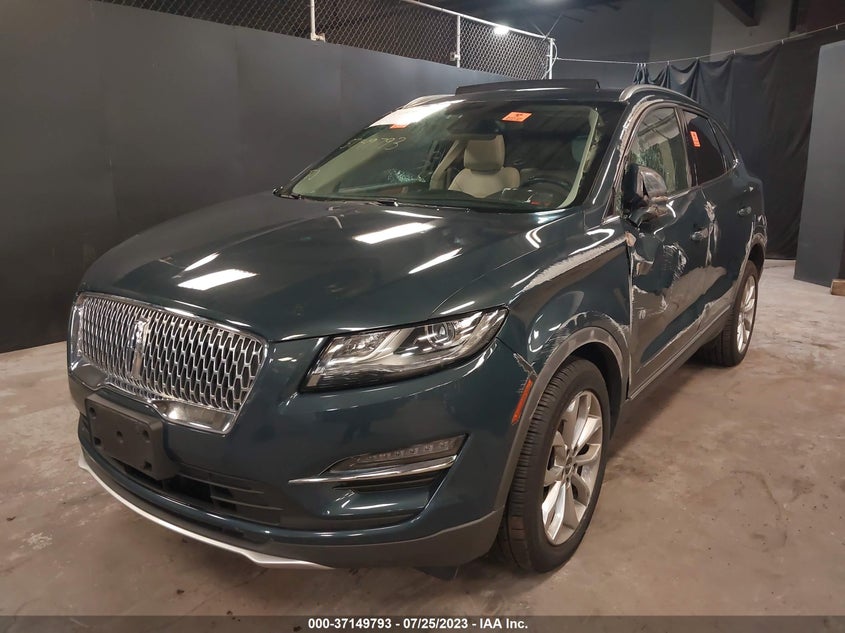 VIN 5LMCJ2D92KUL52872 2019 LINCOLN MKC SELECT