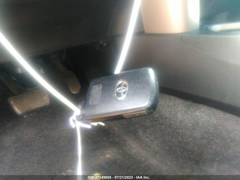 2018 TOYOTA RAV4 ADVENTURE/XLE - 2T3WFREV9JW410312