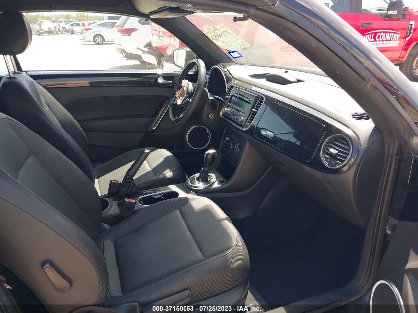 2013 VOLKSWAGEN BEETLE CONVERTIBLE 2.5L 3VW5X7AT0DM811865