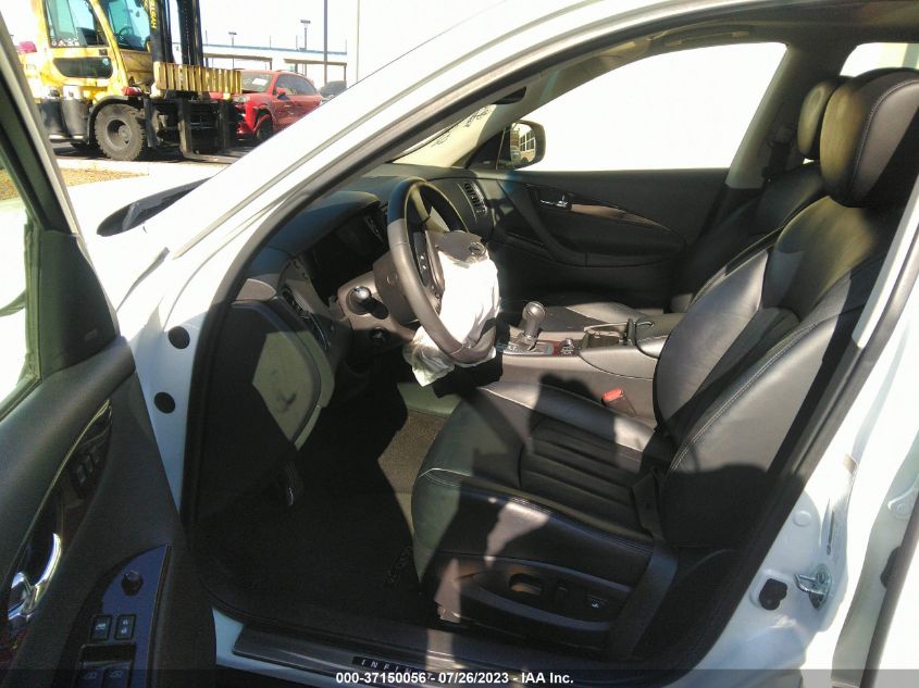 2016 INFINITI QX50 - JN1BJ0RP3GM233379