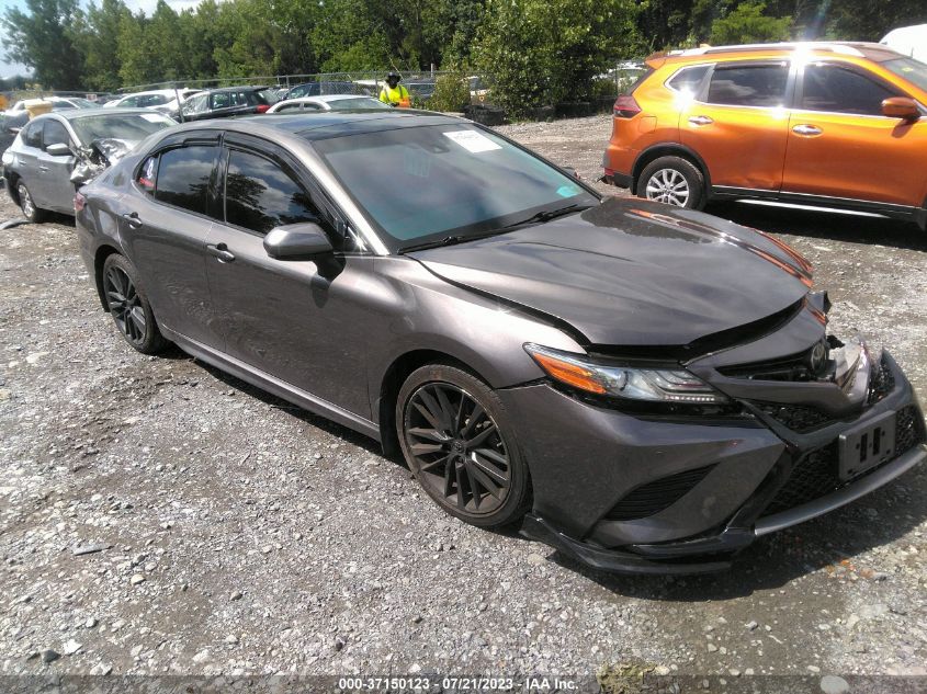 2018 TOYOTA CAMRY XSE - 4T1B61HK5JU137105
