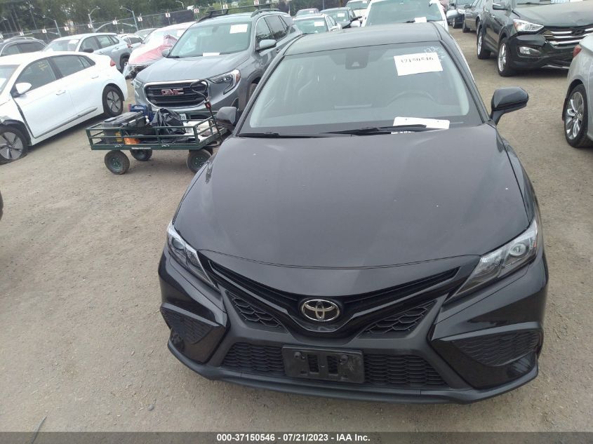 2021 TOYOTA CAMRY SE - 4T1G11AK6MU411818