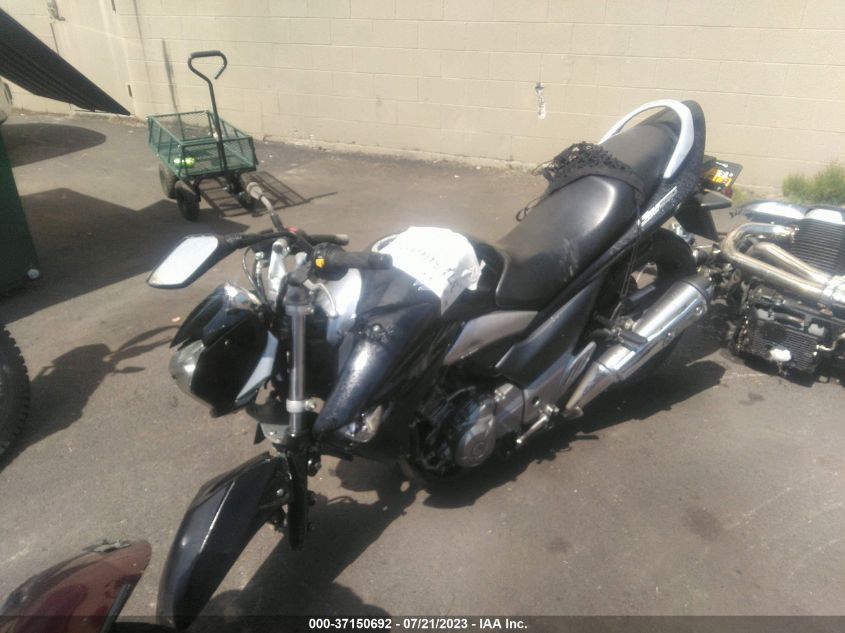 2013 SUZUKI GW250 - LC6GJ55FXD1100849