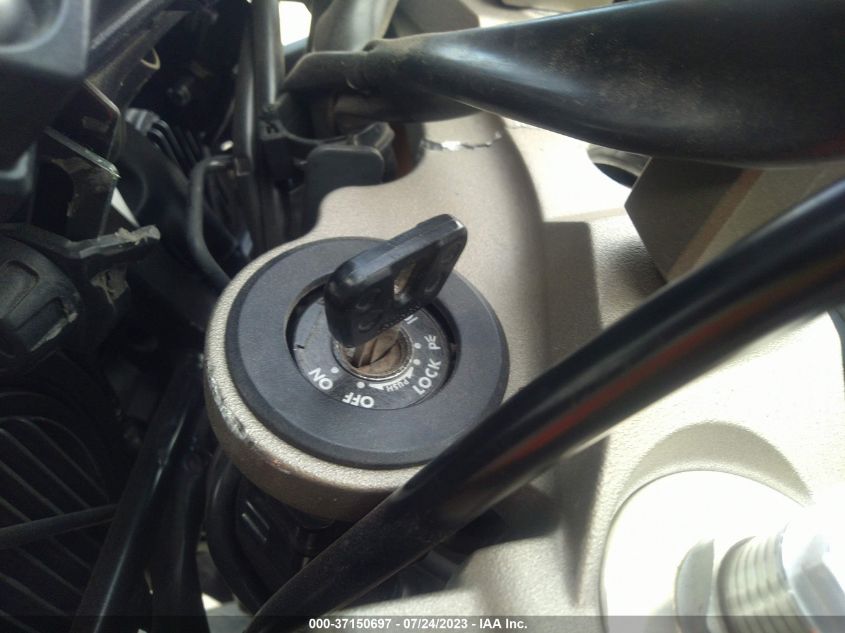 2016 YAMAHA FJ09 JYARN37E3GA003020