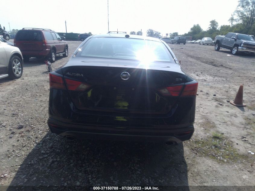 1N4BL4CV9MN309639 Nissan Altima 2.5 SR 16