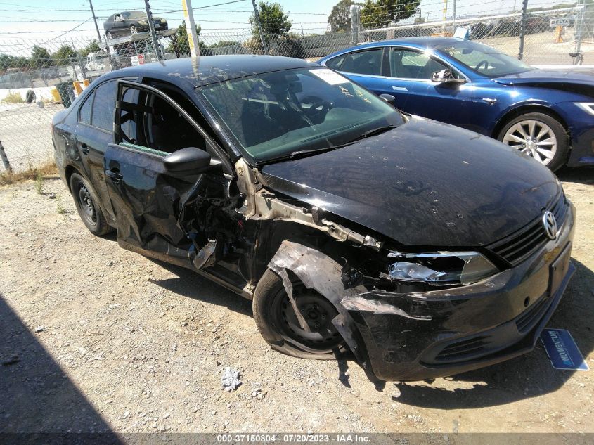 2014 VOLKSWAGEN JETTA SEDAN S - 3VW2K7AJ2EM395495