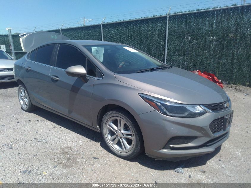 2018 CHEVROLET CRUZE LT - 1G1BE5SM0J7118431