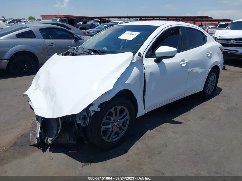 VIN 3MYDLBYV8KY511180 2019 TOYOTA YARIS SEDAN L/LE/XLE