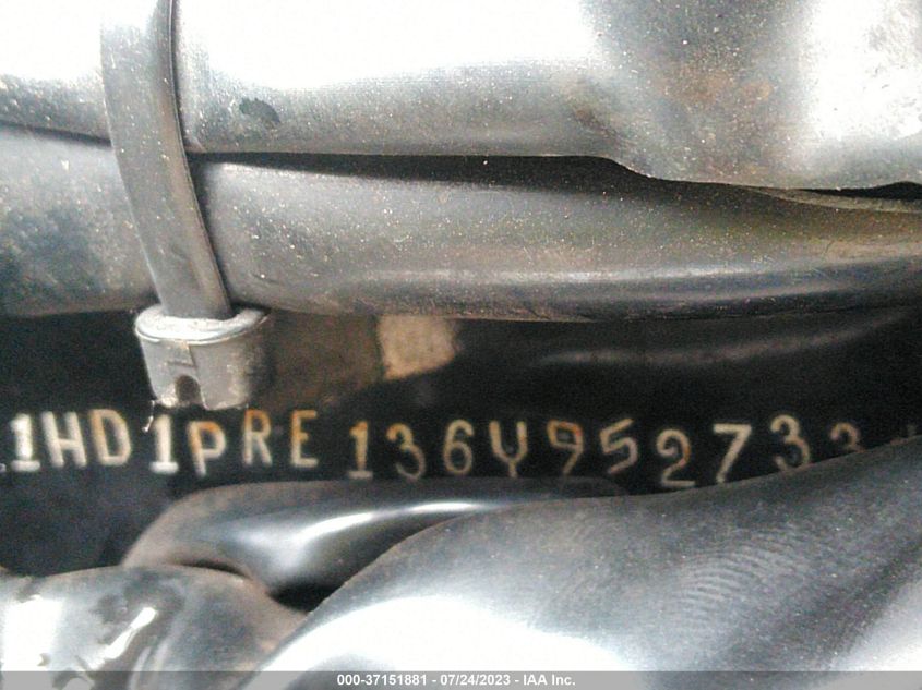 2006 HARLEY-DAVIDSON FLHTCUSE 1HD1PRE136Y952733