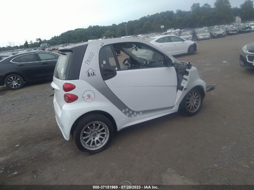 2013 SMART FORTWO PURE/PASSION - WMEEJ3BA5DK626651