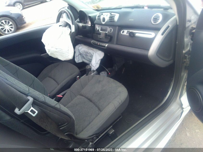 2013 SMART FORTWO PURE/PASSION - WMEEJ3BA5DK626651