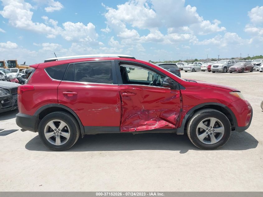 2015 TOYOTA RAV4 XLE - 2T3WFREV8FW215888