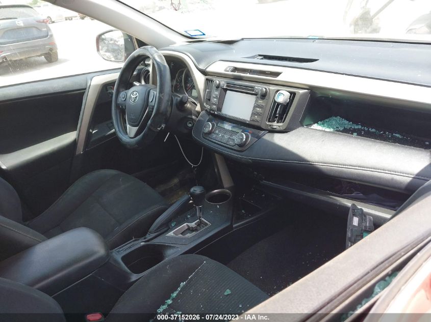 2015 TOYOTA RAV4 XLE - 2T3WFREV8FW215888