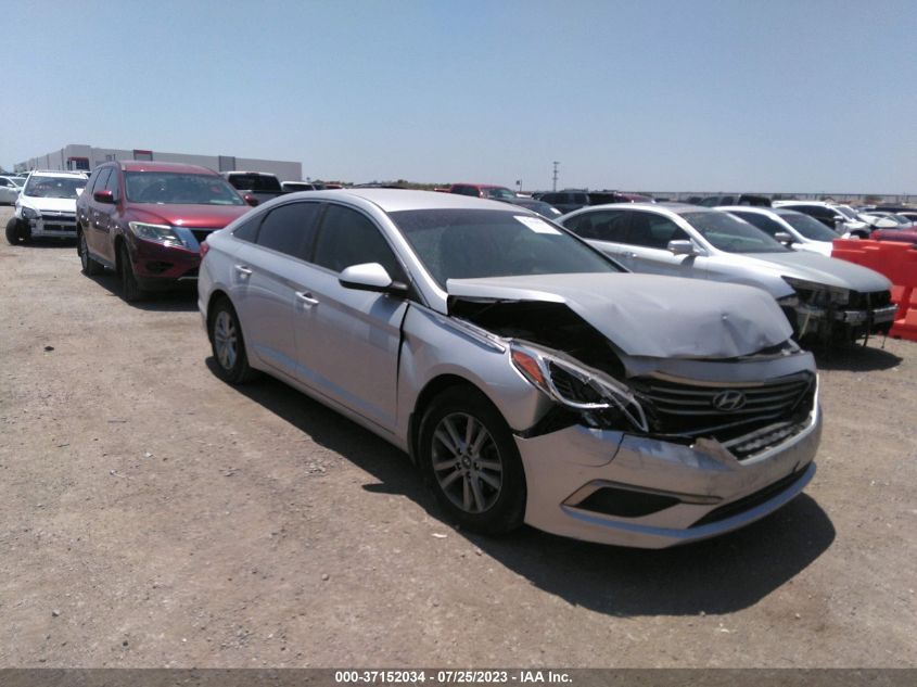 2017 HYUNDAI SONATA SE - 5NPE24AF3HH499109