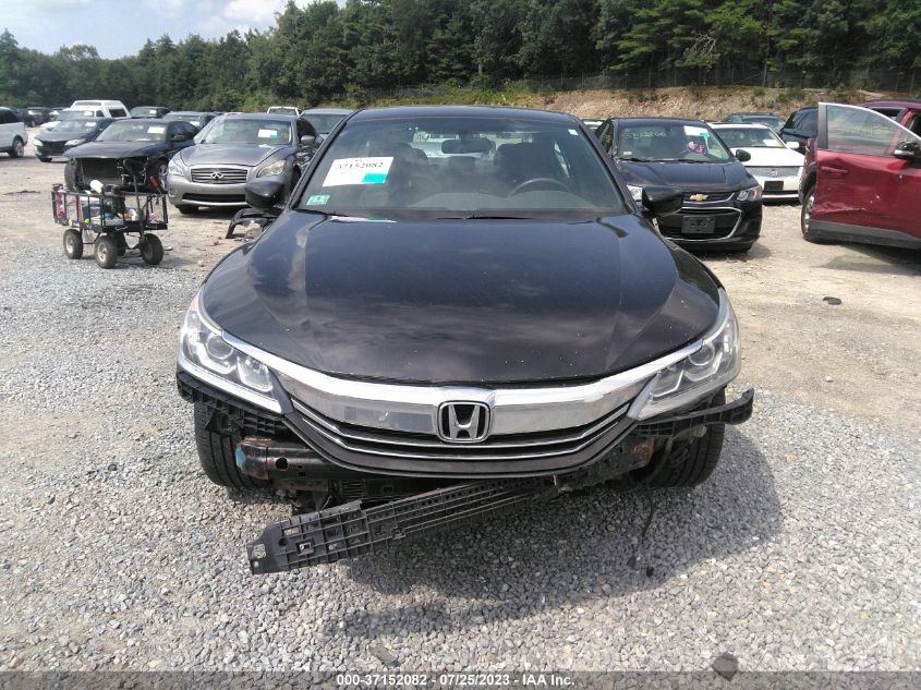 2017 HONDA ACCORD SEDAN SPORT SE - 1HGCR2F12HA220195