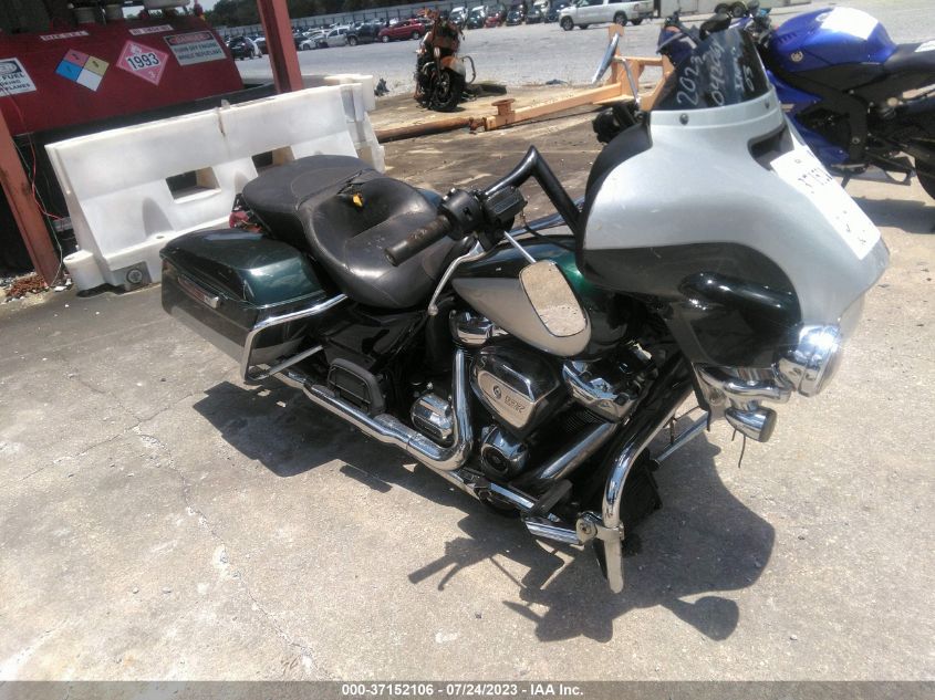 1HD1FMC18HB639577 HARLEY-DAVIDSON FLHTP POLICE ELECTRA GLIDE 2017