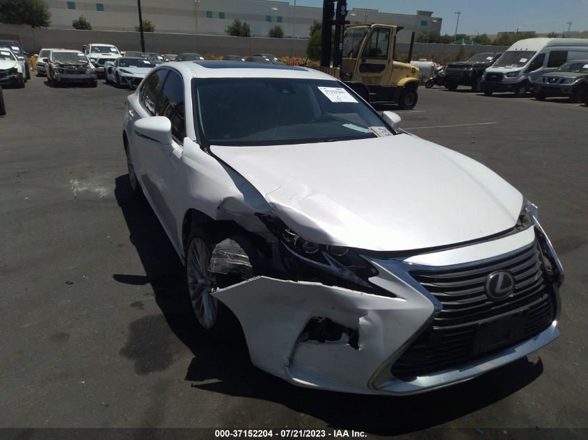 2016 LEXUS ES 350 - JTHBK1GG6G2228805