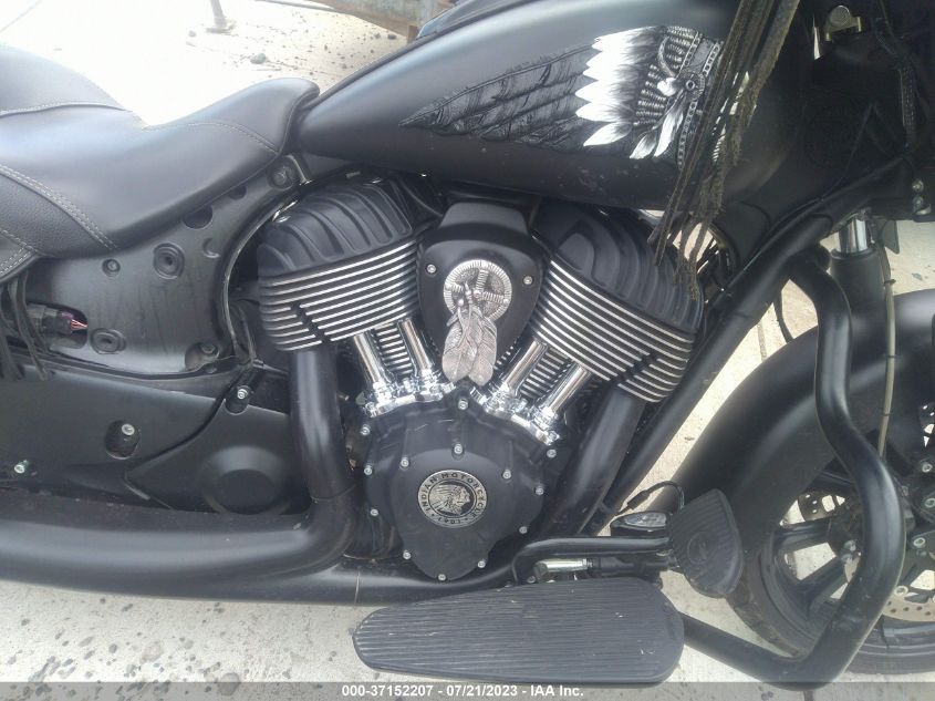 2018 INDIAN MOTORCYCLE CO. CHIEFTAIN DARK HORSE 56KTCDAA0J3362956