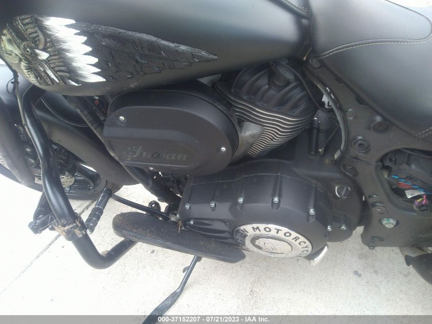 2018 INDIAN MOTORCYCLE CO. CHIEFTAIN DARK HORSE 56KTCDAA0J3362956