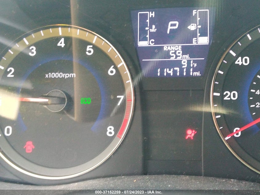 VIN KMHCT4AE2HU294930 2017 HYUNDAI ACCENT SE