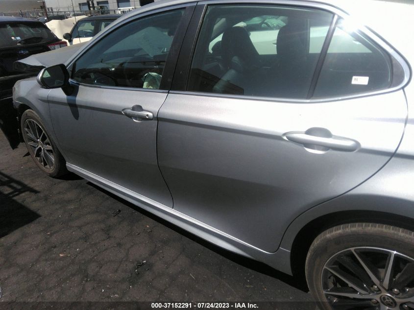 2022 TOYOTA CAMRY SE - 4T1G11AK3NU667397