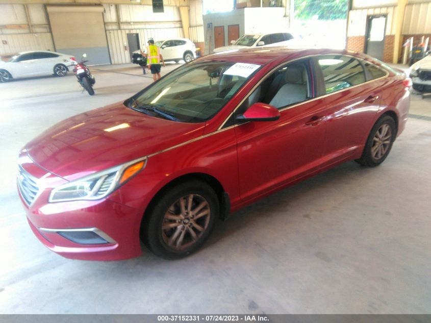 2016 HYUNDAI SONATA 2.4L SE - 5NPE24AF7GH302845