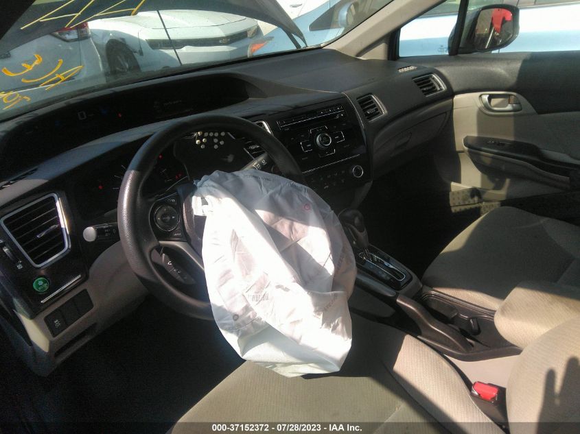 2013 HONDA CIVIC SDN LX - 2HGFB2F57DH513526
