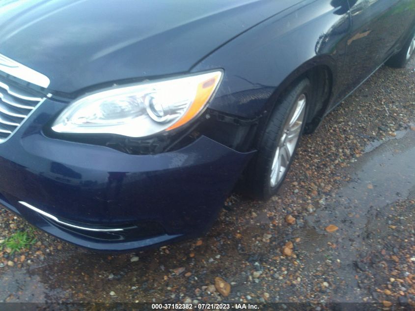 2013 CHRYSLER 200 LX - 1C3CCBAB9DN640124