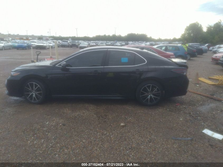 2021 TOYOTA CAMRY SE - 4T1G11AK4MU429413