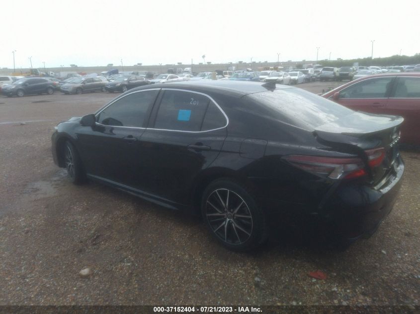 2021 TOYOTA CAMRY SE - 4T1G11AK4MU429413