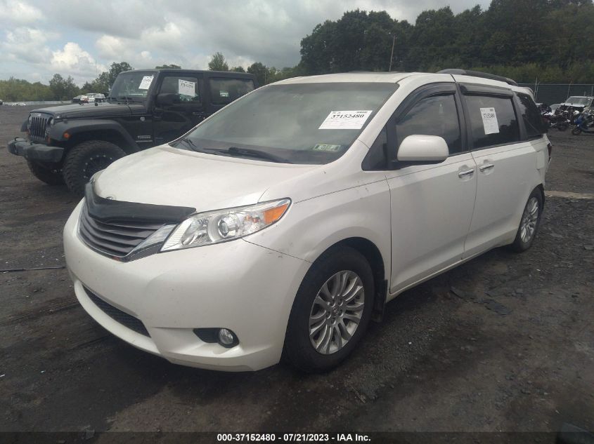 2015 TOYOTA SIENNA XLE - 5TDYK3DC8FS553794
