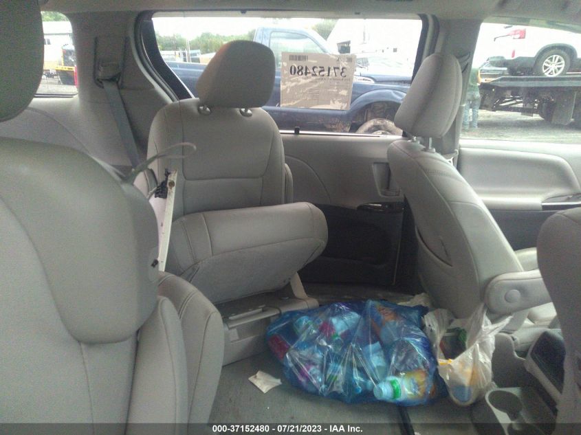2015 TOYOTA SIENNA XLE - 5TDYK3DC8FS553794