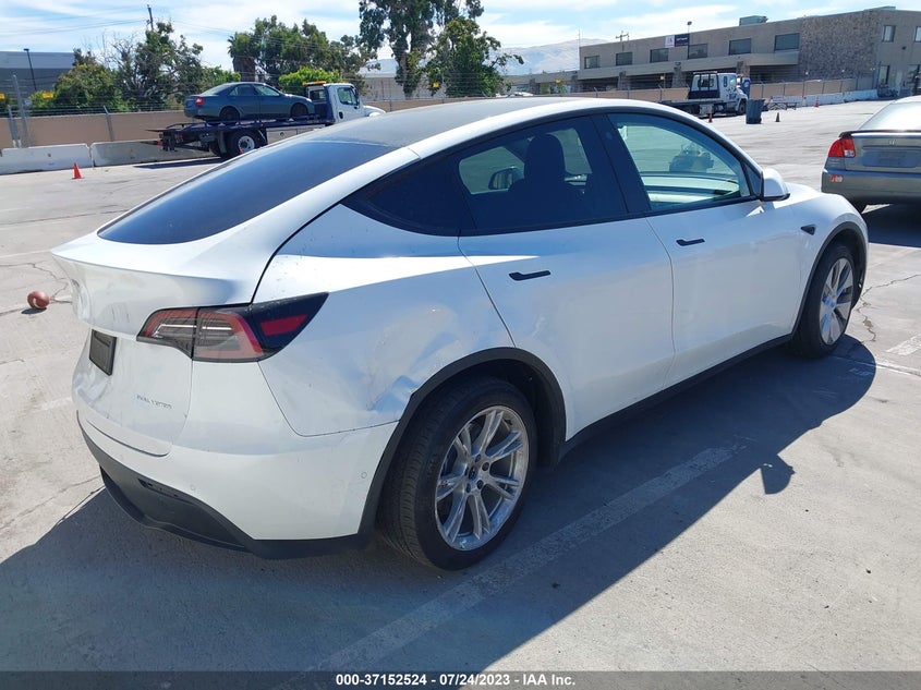 VIN 5YJYGDEE0MF157156 2021 TESLA MODEL Y LONG RANGE