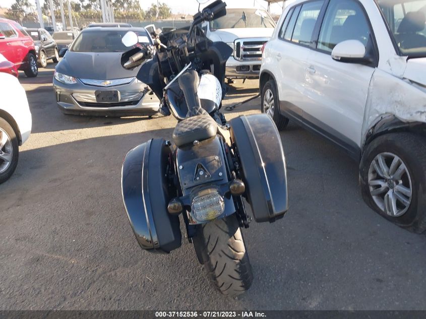2022 HARLEY-DAVIDSON FLXRST 1HD1YXZ23NB039458