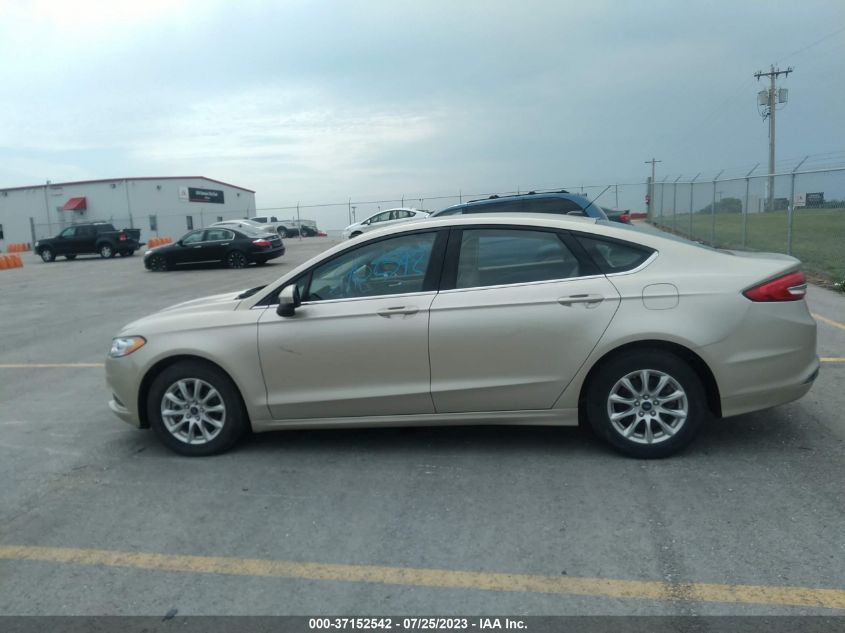 2018 FORD FUSION S - 3FA6P0G75JR256893