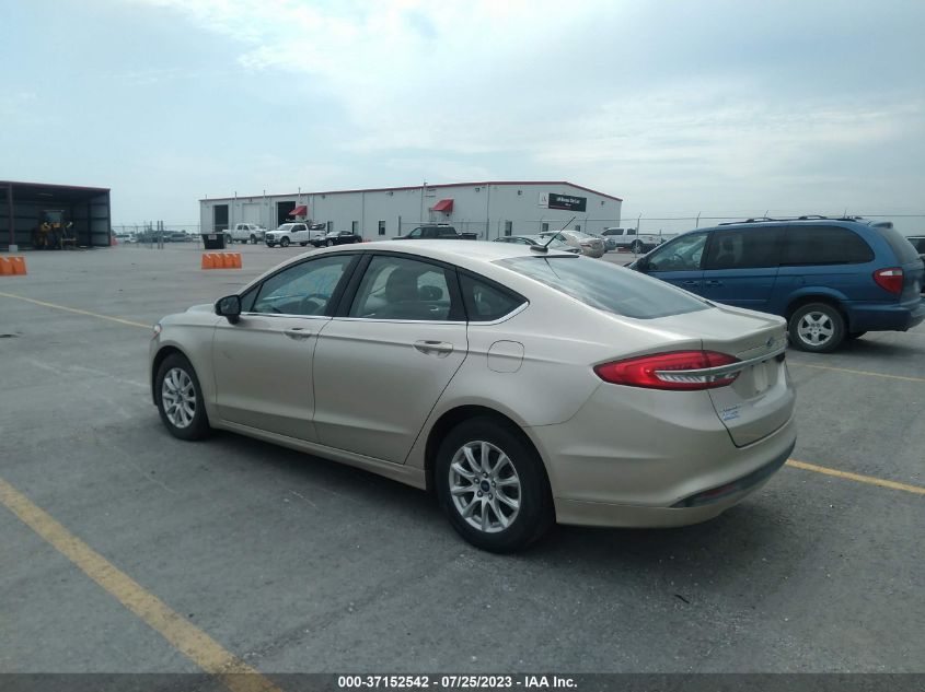 2018 FORD FUSION S - 3FA6P0G75JR256893