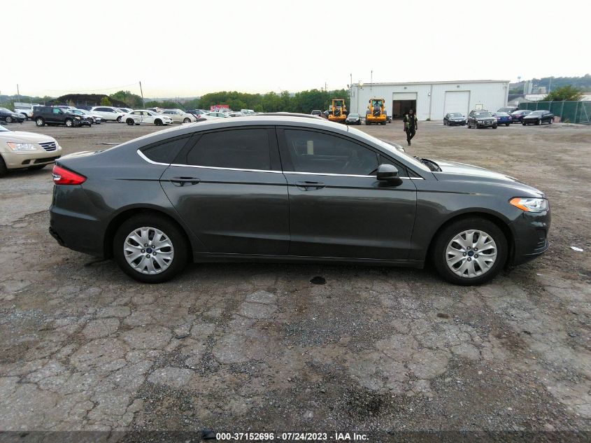 2019 FORD FUSION S - 3FA6P0G76KR271470