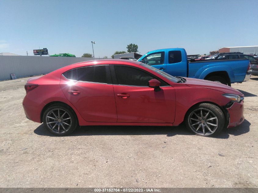 2018 MAZDA MAZDA3 4-DOOR TOURING - 3MZBN1V3XJM210040