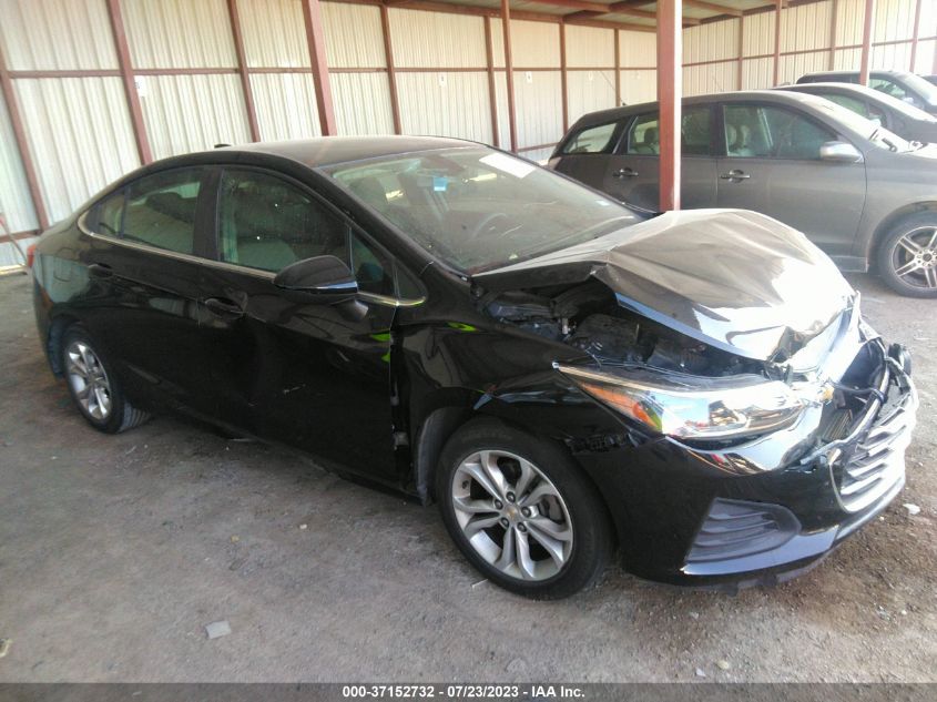 2019 CHEVROLET CRUZE LT - 1G1BE5SM0K7144867